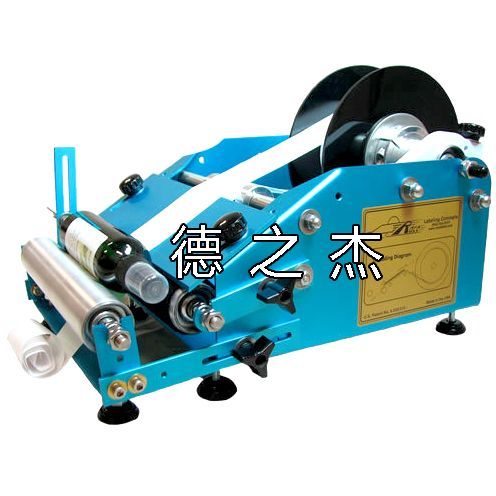 葡萄酒小型貼標(biāo)機